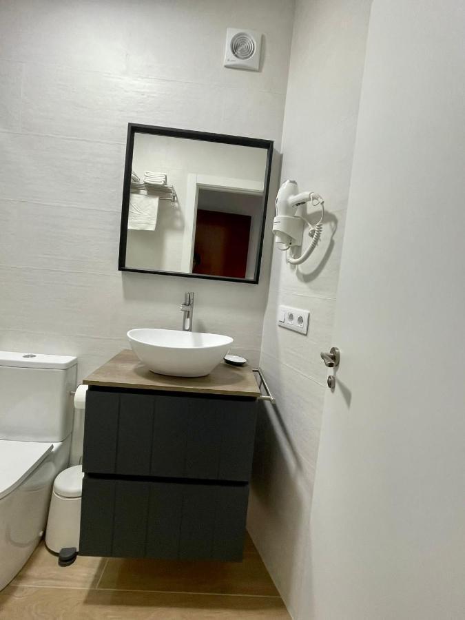 Hotel La Bilbaina De เบกาโด ภายนอก รูปภาพ